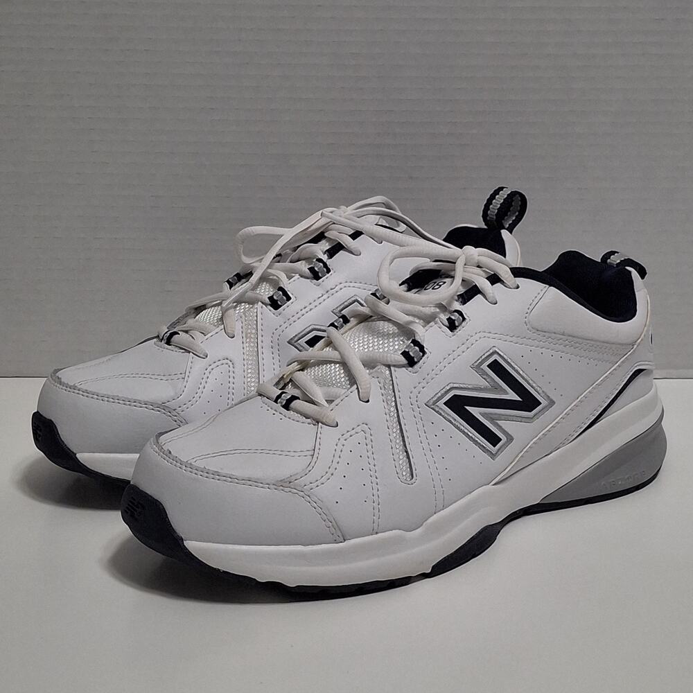 New Balance 608 V5 Mens 9 4E White Navy Leather Athletic Shoes Walking Sneakers